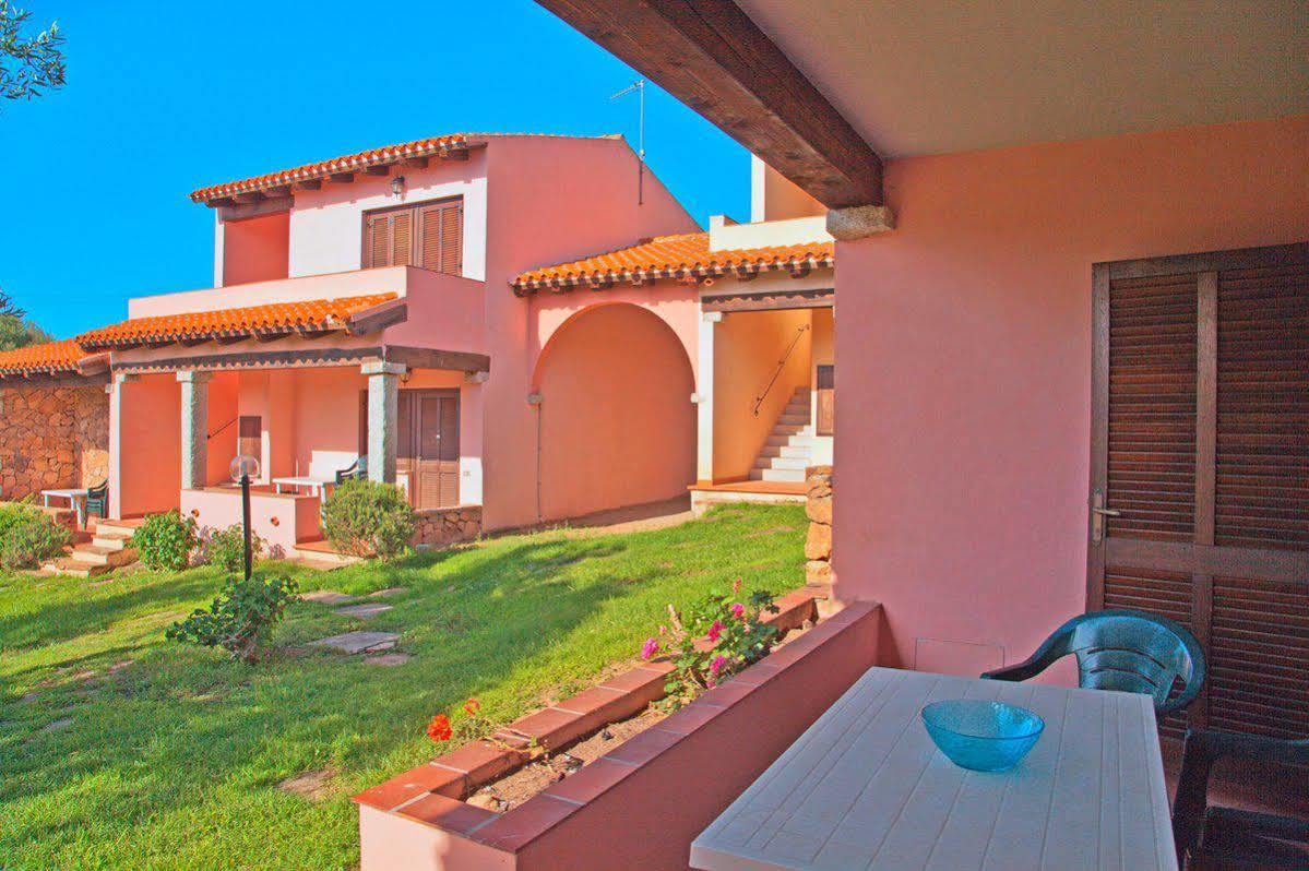 Residence Approdo Verde San Teodoro  Exterior foto